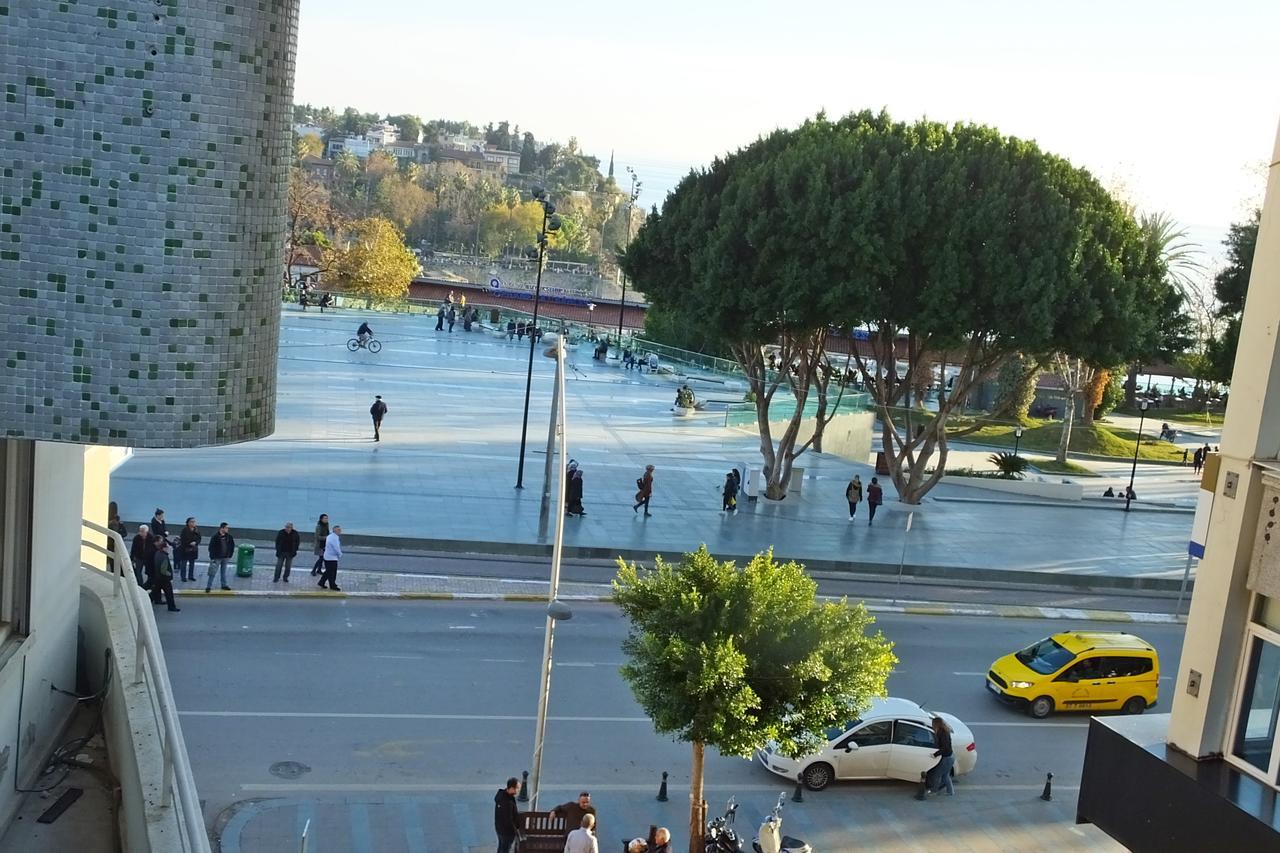 Aziz Otel Antalya Bagian luar foto